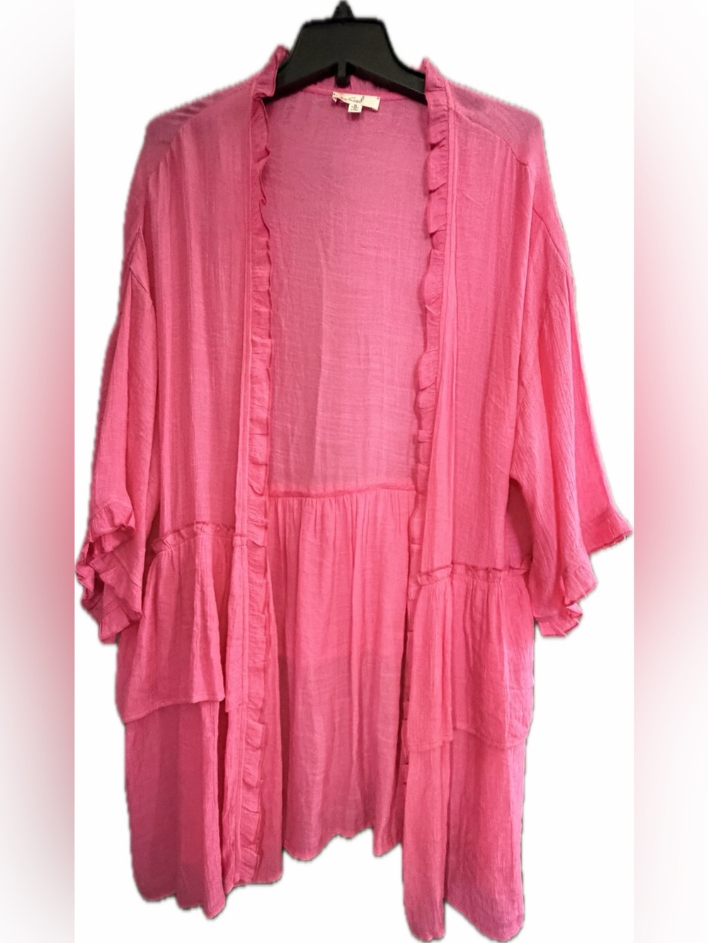 easel brand. Hot Pink Ruffled Open-Front kimono/cardi
